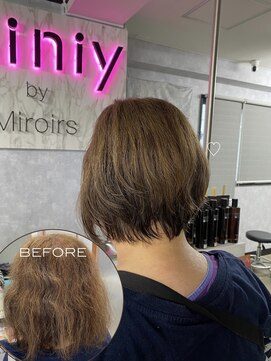 ミニィバイミラーズ(Miniy by Miroirs) 癖毛×エイジング毛×ハイダメージ毛を酸性ストレート