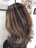 ルーナ ヘアラウンジ(Luuna hair lounge)&nbsp;コントラストバレイヤージュ