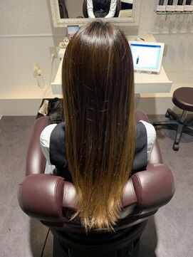 シェノン(Chainon) ロングストレート[水戸/髪質改善/ヘッドスパ]