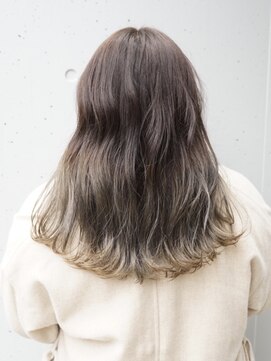 ヘアサロン ハクギンザ(hair salon haku GINZA) 【haku/川口】グラデーションカラー[銀座/銀座5丁目]