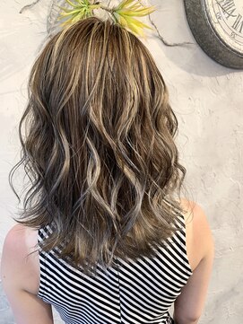 ヘアスタジオニコ(hair studio nico...) 3Dカラー ハイライト＆ローライト