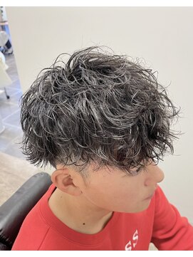 ヘアーショップケイ(HAIR SHOP K.) 薄めかりあげマッシュ×大人気ツイスパ