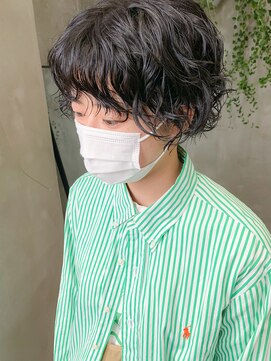 テトヘアー(teto hair) スパイラルパーマ、くるくるパーマ、マッシュショート