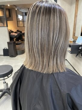 サニー 渋谷(SUNNY) グレーベージュニュアンスカラーアッシュミルクティー