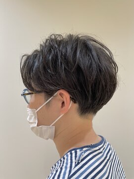 ラソニシカサイ(Lazo nishikasai) センターパートツーブロ刈上げ