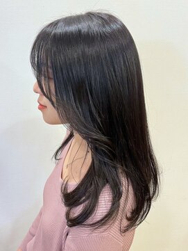 アンド アノン(and anon) レイヤーカット 顔周りレイヤー 黒髪セミロング ダークアッシュ