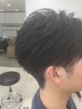 レア(le'a) 毛流れショート