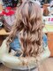 ヘアーアンドセルフサロン アキ(hair&self salon Aki)の写真/エクステを付けたままのカラーやパーマ施術も可能☆質の高さが自慢の最高級人毛のエクステをお試しください