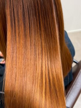 ダメージレスにこだわった縮毛矯正で、自然なストレートに◎髪質改善ストレートで理想の仕上がりへ♪