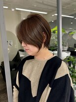 ジービージー(GBG)&nbsp;くびれショートボブ40代50代グレイカラー白髪染め白髪ぼかし