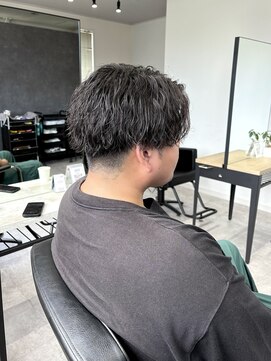 ブースト(BOOST) センターパート×緩めツイスパ