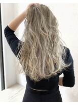 ヘアーワークス ヘルム 渋谷店(HAIR WORKS HELM)&nbsp;ハイトーンベージュ