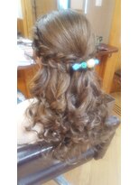 エクステンション クーチャー(Extention Cu'cha) 綺麗め編み込みハーフアップ(*^^*)