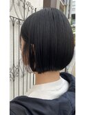 前下がりボブ