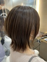 ユーフォリア 新宿通り(Euphoria)&nbsp;小顔ミディアムくびれヘア20代30代40代☆大人かわいいミニウルフ