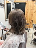 ミルクベージュミディアム☆外ハネ波ウェーブ仕上げ★五反田