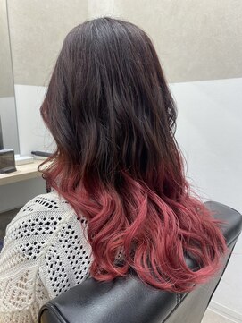 ラフィット 下大利店(lafit) ピンクグラデーション/ lafit 下大利　大野城 @avlon0805