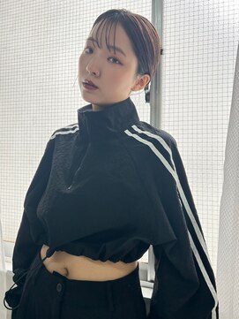 ヌークバイラヴェスト 四日市(neuk by lovest) 黒髪でもアレンジで可愛く