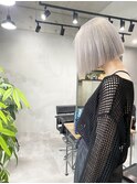 韓国風ストレートミニボブ前下がり×シルバーカラー20代30代