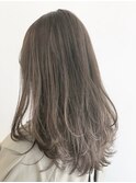 Say.ロングレイヤーホワイトグレージュミニウルフお団子ヘア青山