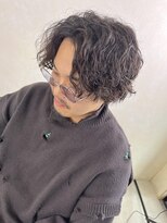 ヘアー ル シェーヌ ワンセカンド(hair le chene 1/2)&nbsp;２０代/３０代スパイラルパーマ/センターパートパーマ