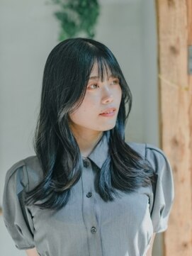 黒髪韓国風くびれヘア