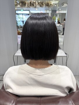 ベルビー(Belle Vie) さらツヤ黒髪ボブ×30代