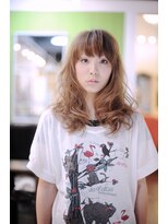 アトリエ エス atelier es HAIRDESIGN&nbsp;ウェービーミディアム/ハイトーン/パーマ/大人ガーリー/デジパ