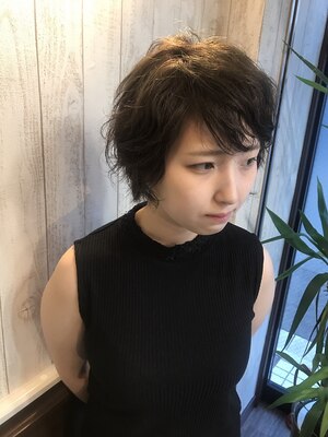 【千本中立売】綺麗に見える似合わせ技術で大人女子が支持する上品ショートスタイルへ[Cut￥4400]