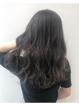 アライブ キチジョウジ(ALIVE Kichijoji) 透明感グレージュハイライトローライトグラデーション