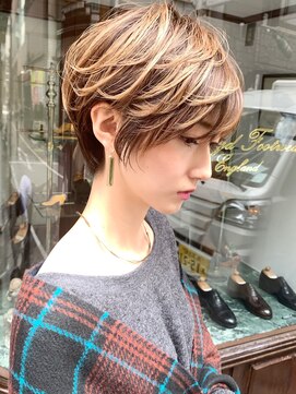 アヴァロン(AVALON) 横顔美人☆×絶壁解消×大人ショート