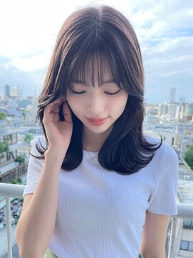 アイヴィ 表参道(IVY) 大人くびれミディアム/似合わせカットイメチェン【肥田亜沙美】