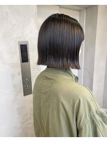 ロビン アンド ダルク(robin&darc) 切りっぱなしボブ×グレージュ【髪質改善】