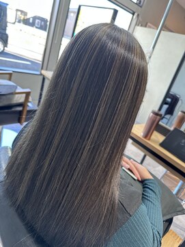 ルアナ(Luana) ハイライト＊ウェーブミディアム【水戸】