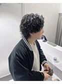 韓国ヘアカルマパーマカルマバングセンターパート黒髪ウルフ