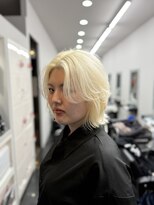 バレ(BALE)&nbsp;センターパートウルフ