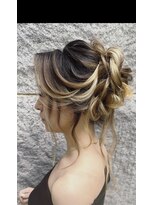 ジャムスタイリングハウス(JAM STYLING HOUSE) ☆海外風セレブ風パーティーアップ☆