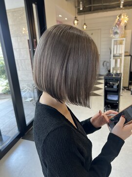 髪屋 紬 艶々ミルクティーグレージュ