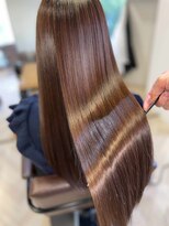 ボタニウム バイ アールサロン(BOTANIUM by RrSALON)&nbsp;20代30代40代必見 本物 髪質改善RrSALON HYDRO XEトリートメント