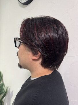 リリアン バイ リトル(Lilian by little) 暗めの赤カラー