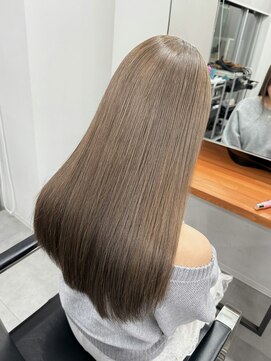 レブ 三条河原町(Reb,) ブリーチなしダブルカラーレイヤーカットミルクティーベージュ