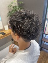 エント(ento)&nbsp;外国人風に仕上げる柔らかプードルパーマ