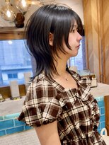 シー バイ ロンド 新宿(Sea by Lond)&nbsp;【福島】ネイビーブルーくびれヘアショートレイヤーウルフ新宿