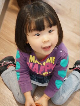 ムゥフ ヘアーアンドアイラッシュ(mouf hair&eyelash) 【ｍｏｕｆ】コロンとまとまる！かわいいお子様ボブ