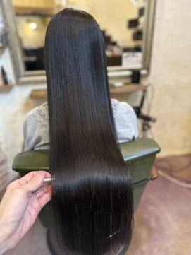 リリアン(Ririan) 【橋本】カット+自社製品髪質改善トリートメント