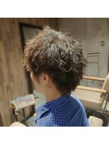 ネセサリー(NECESSARY) カット&ツイストスパイラルパーマ