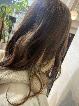 リッキイアリス シエスタ(RICKY Alice SIESTA) インナーカラー(ブリーチ1回)