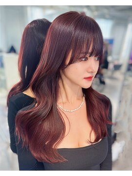 ユーフォリア 渋谷グランデ(Euphoria SHIBUYA GRANDE) ブリーチなしWカラーの上品ワインレッド♪