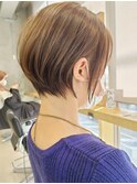 切りっぱなしボブピンクベージュミディアムボブダブルカラー