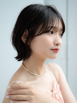 エインアンリー 表参道(AIN.ANLY.) くびレイヤー前髪ありベージュボブ 外はね【AIN.表参道】川原